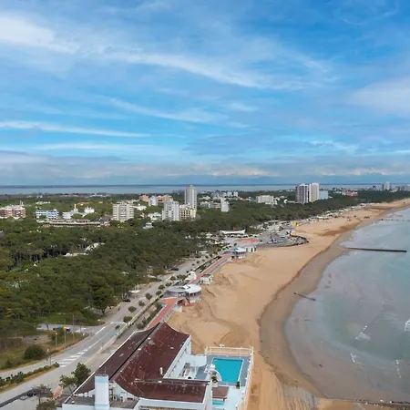 Nido D'amare With Parking Apartment Lignano Sabbiadoro